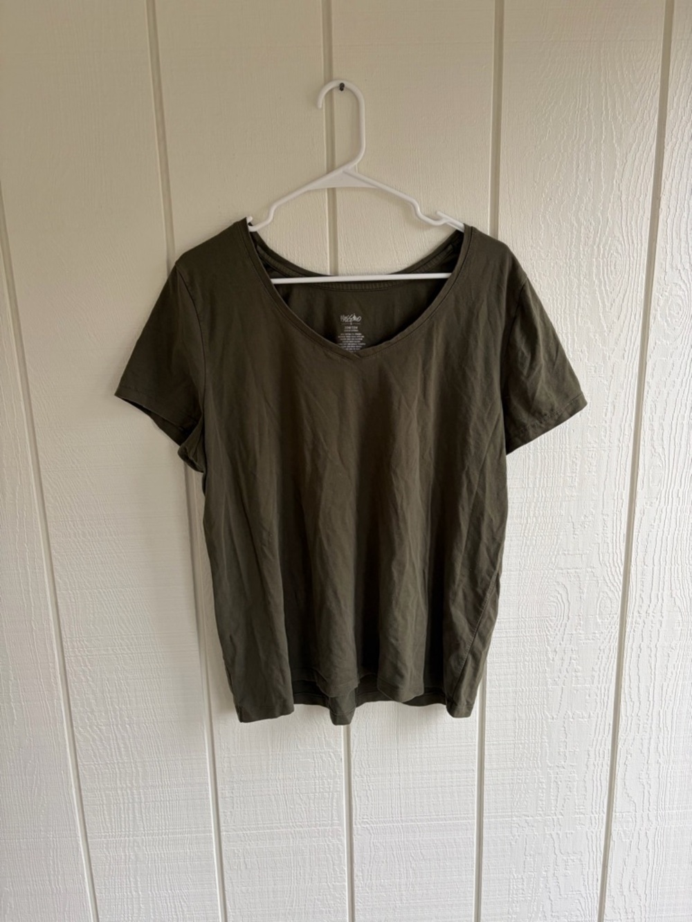 Mossimo Supply Co. Olive V-Neck Short Sleeve Tee